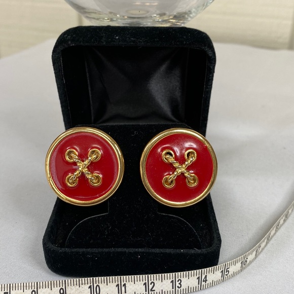 Vintage Goldtone and red disc button design earrings - Picture 1 of 6